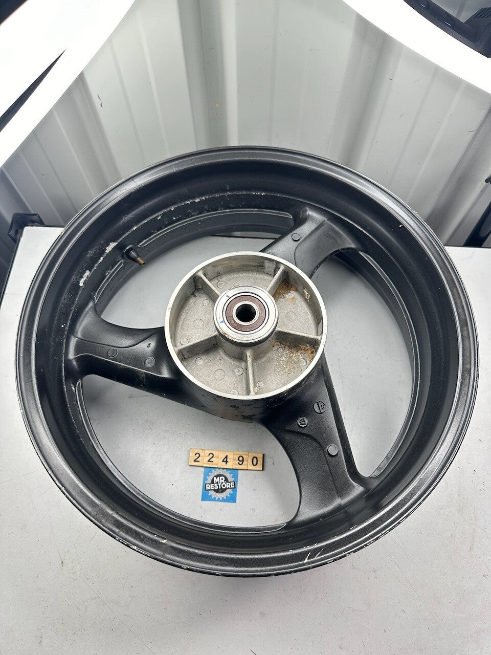 Honda VTR1000F 98-00 OEM Rear Wheel 17 x 5.50 (72R)