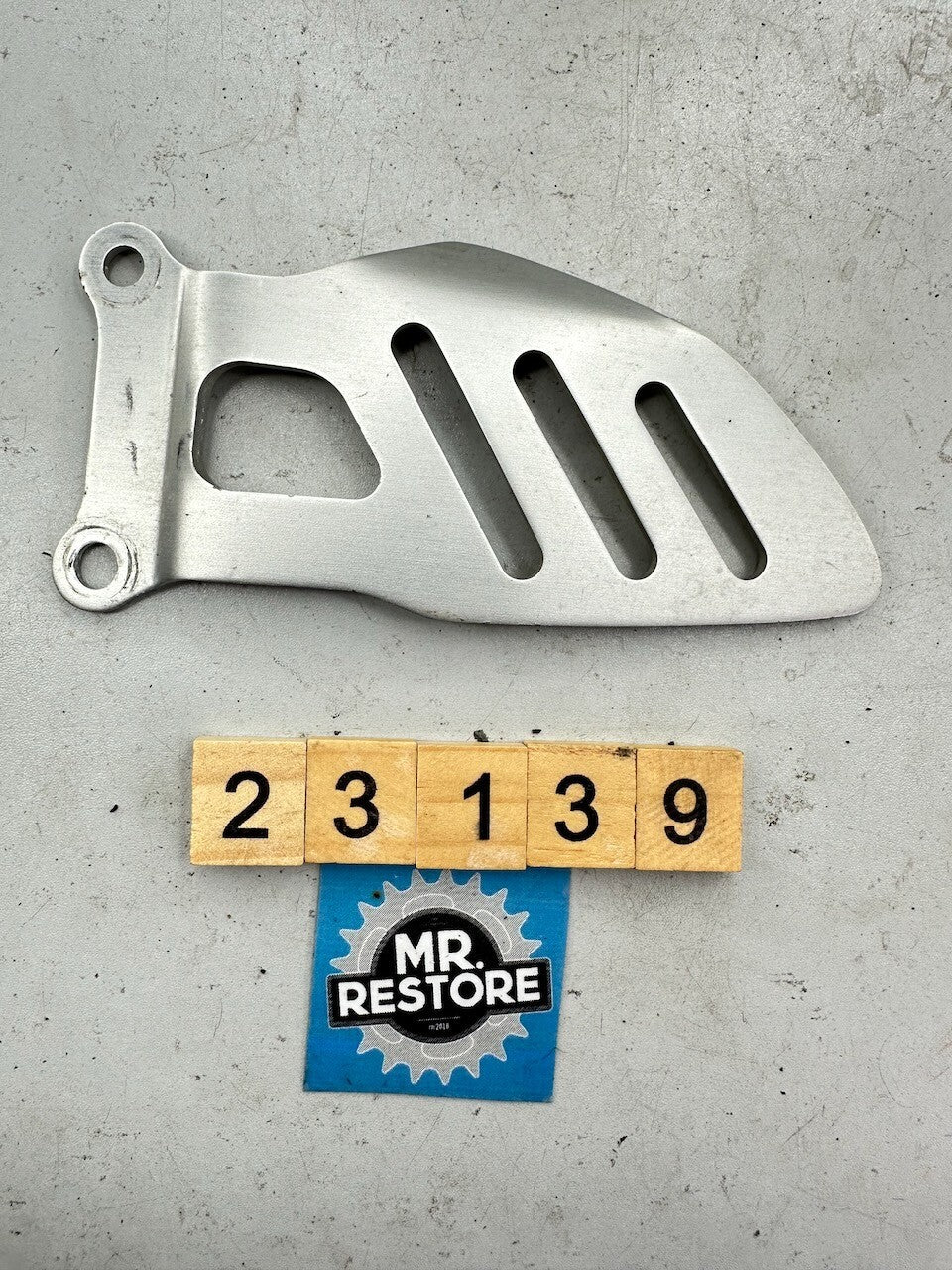 Suzuki GSXR750 '08-10' GSXR600 '08-10' Right Foot Rest Peg Guard 43571-01H00
