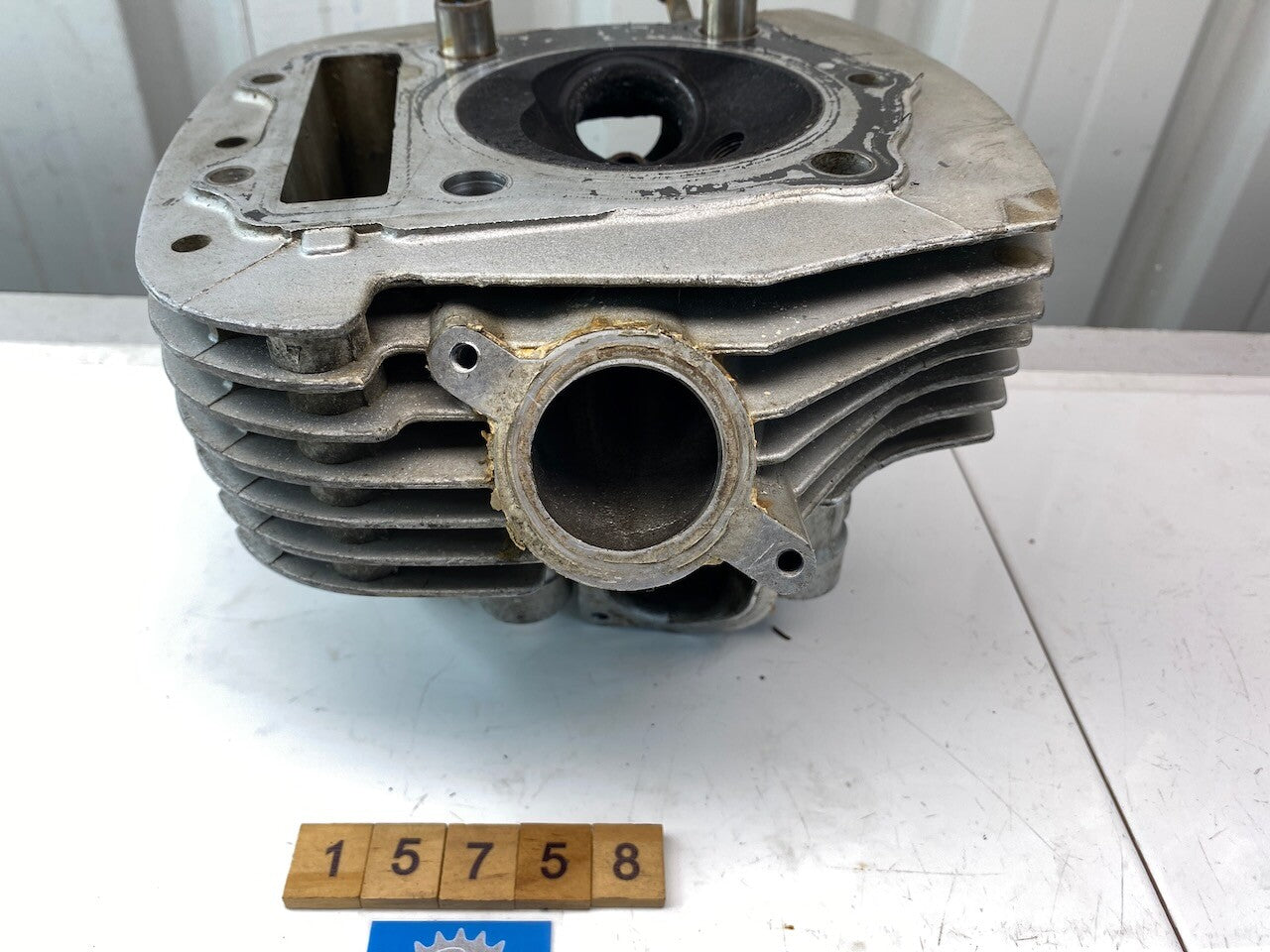 Yamaha XV1000 Virago 1984-85 Cylinder Head Assy 42H-11110