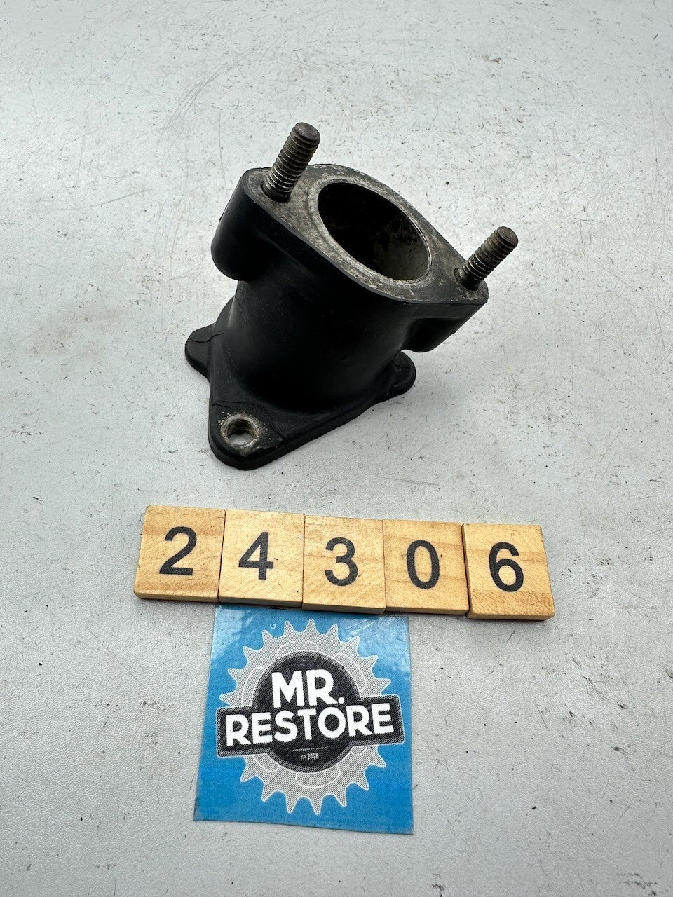 Honda XL185 XL125 Carb Carburettor Insulator Manifold