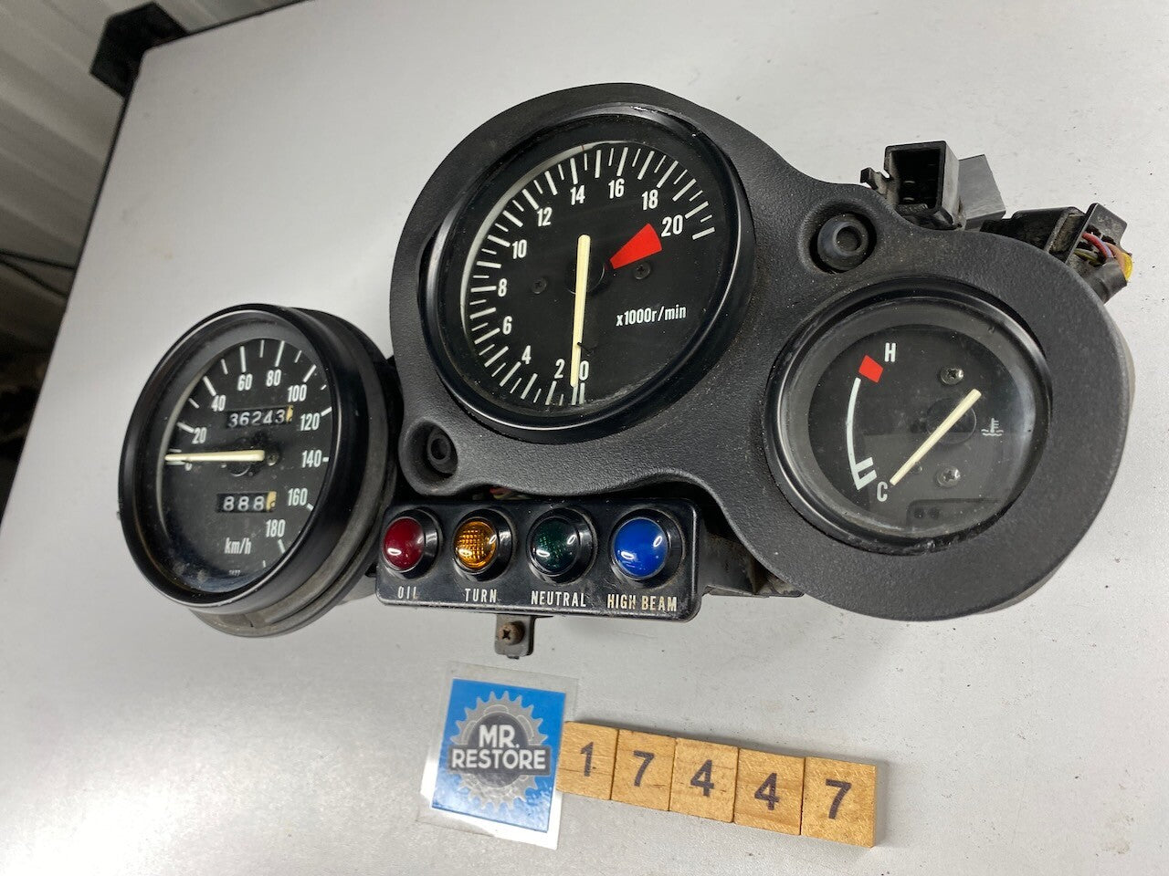 Kawasaki ZXR250A Dashboard Meters Instruments KMH - Tested