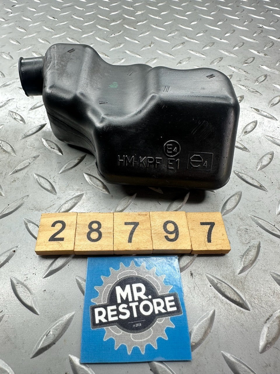 Honda CBF250 Resonator 17410-KPF-851