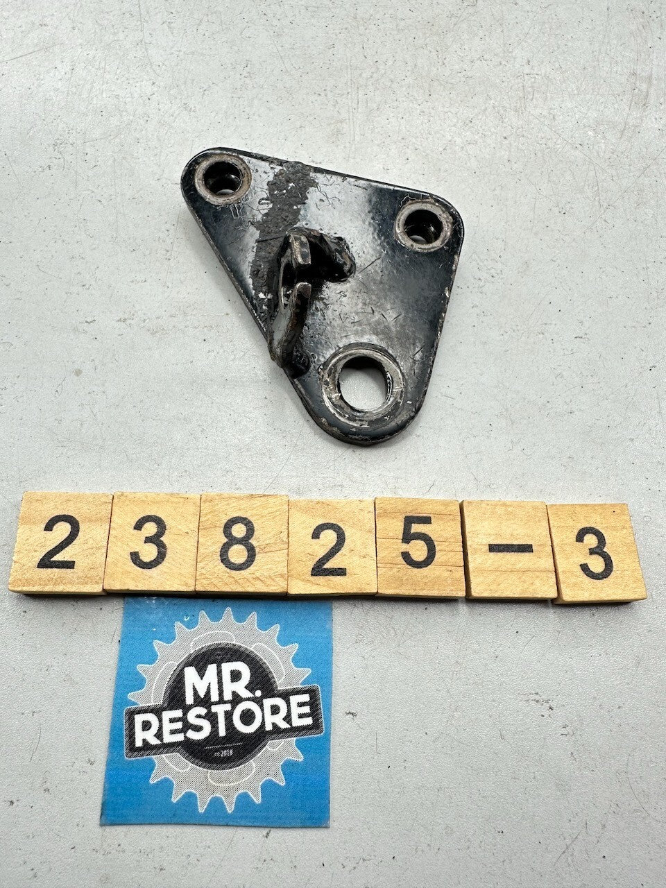 Honda CB900 Boldor CB750 Frame Engine Bracket Mount 50356-425-020ZA