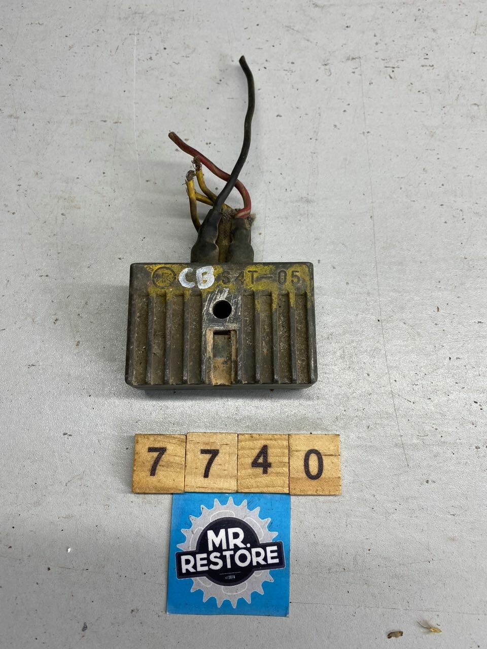 Honda CB500 CB400 OEM Regulator S4T-05
