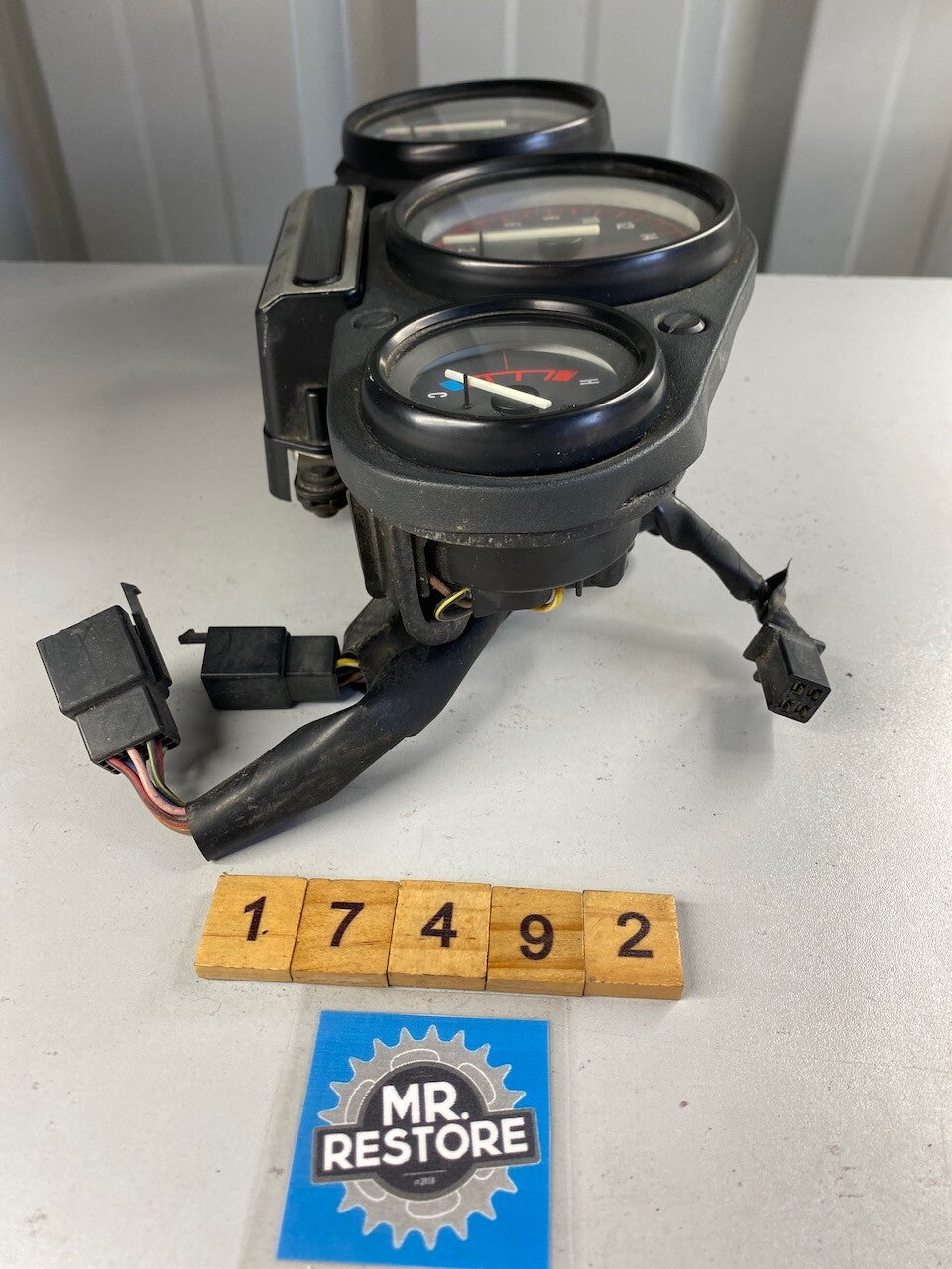 Kawasaki ZX2RC Dashboard Meters Instruments KMH -Tested