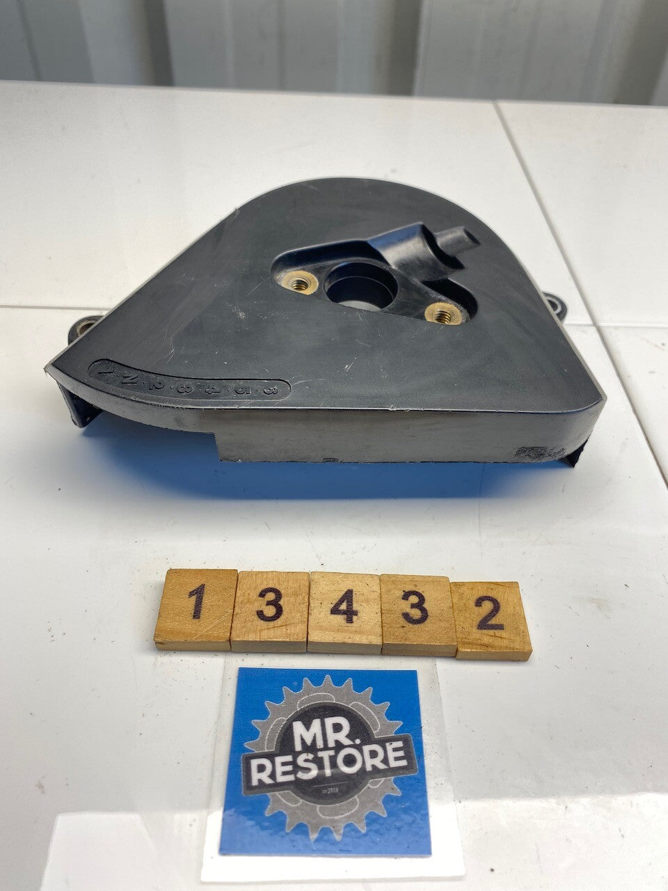 Honda CBR900RR Fireblade 94-97 Drive Sprocket Cover 11350-MAE-000