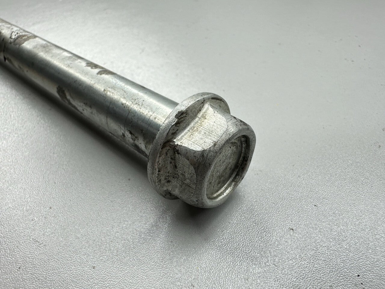 Kawasaki ZX750 Ninja 750 R GPX750 ZX400 ZR550 ZR400 Swingarm Swing Arm Shaft