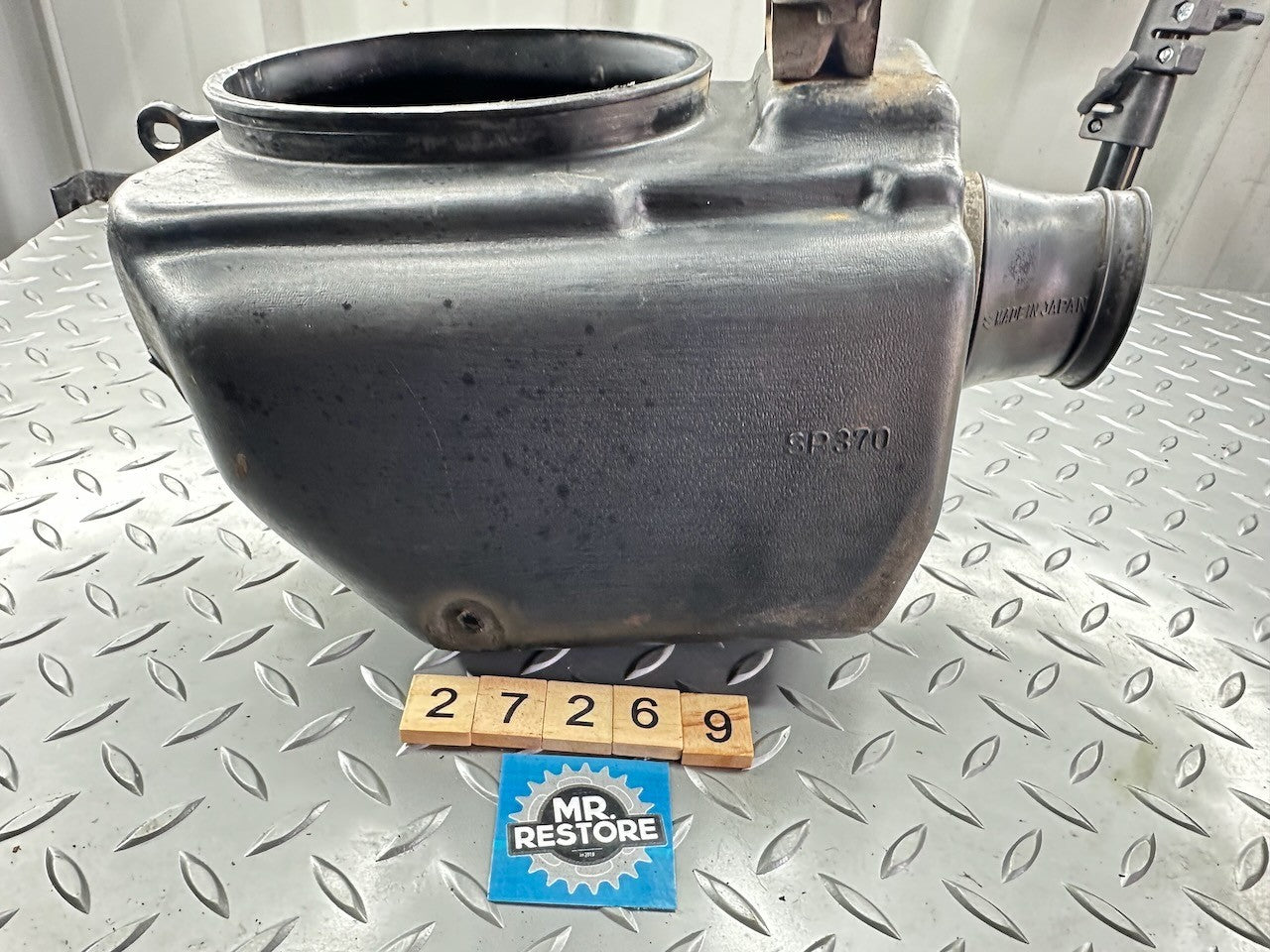Suzuki SP370 '78-79' Air Box Cleaner 13700-32400