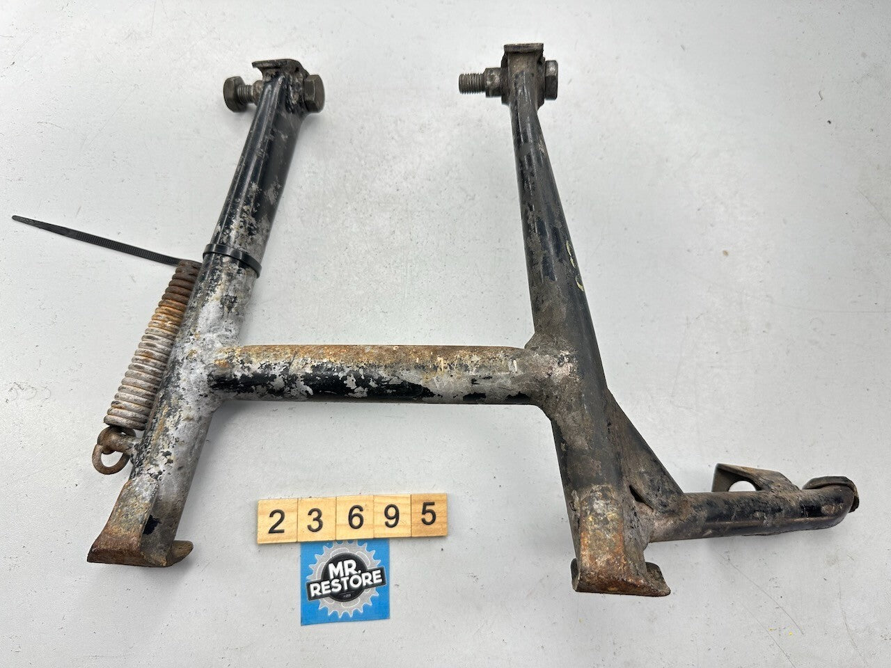 Kawasaki ZZR250 ZX250 EX250 '90-07' Centre Stand & Spring 34011-1148