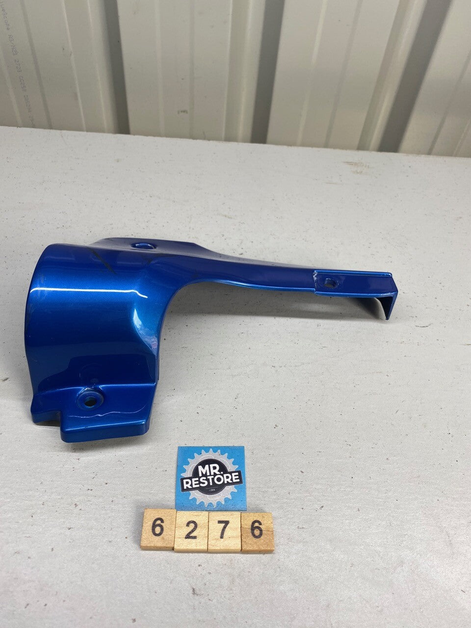 Triumph Tiger 93-98 900 Right Fork Cover 2300806DX