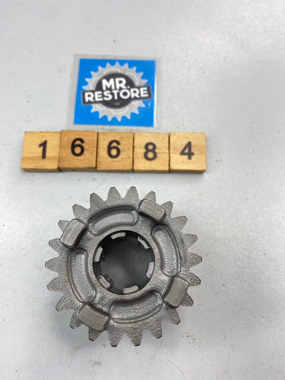 Suzuki RGV250 1989-96 3rd & 4th Drive Gear (17/22T) 24231-12C01