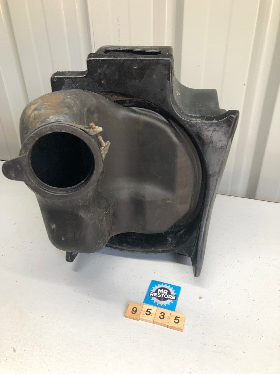 Suzuki RM 125 1996 Air Box 13700-36E00