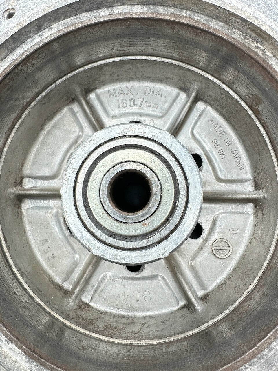 Suzuki GR650 1983-84 Rear Wheel Hub 64110-15500