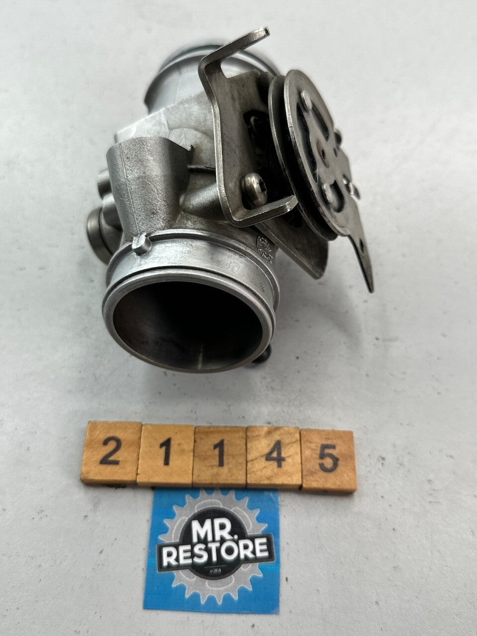 BMW R1100S R1150GS R1150RS R/H Throttle Body Butterfly 13541342496