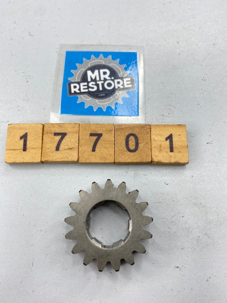 Honda XR250 1996-04 Transmission Mainshaft 2nd Gear (17T) 23421-KCE-670