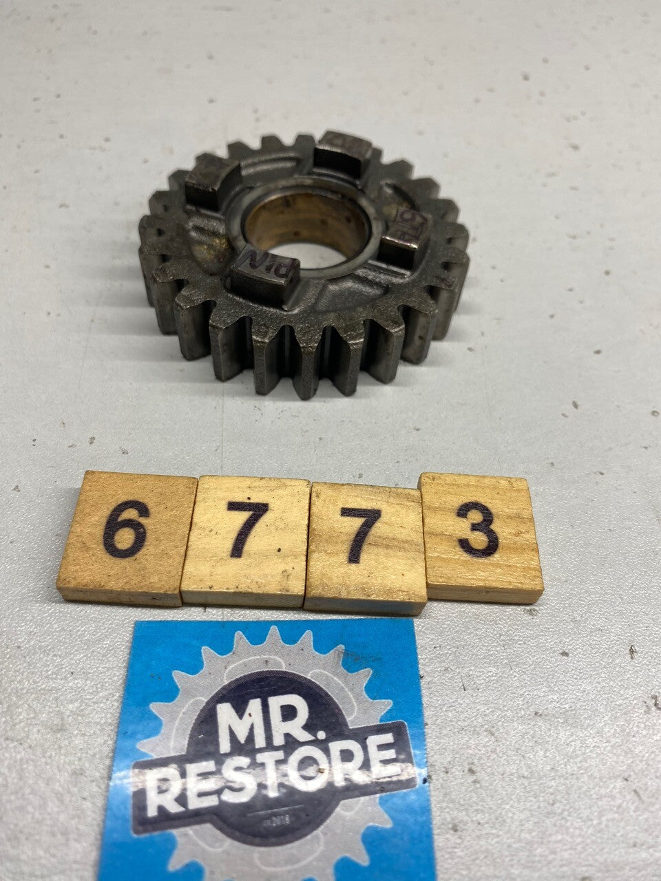 Yamaha RD500LC YPVS RZ500 R Transmission Gear, 6th Pinion (24T) 47X-17161-00
