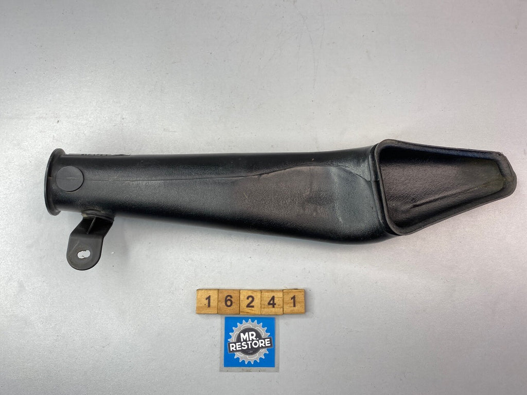 BMW R850R 1996 Air Intake Manifold Duct 1 341 415