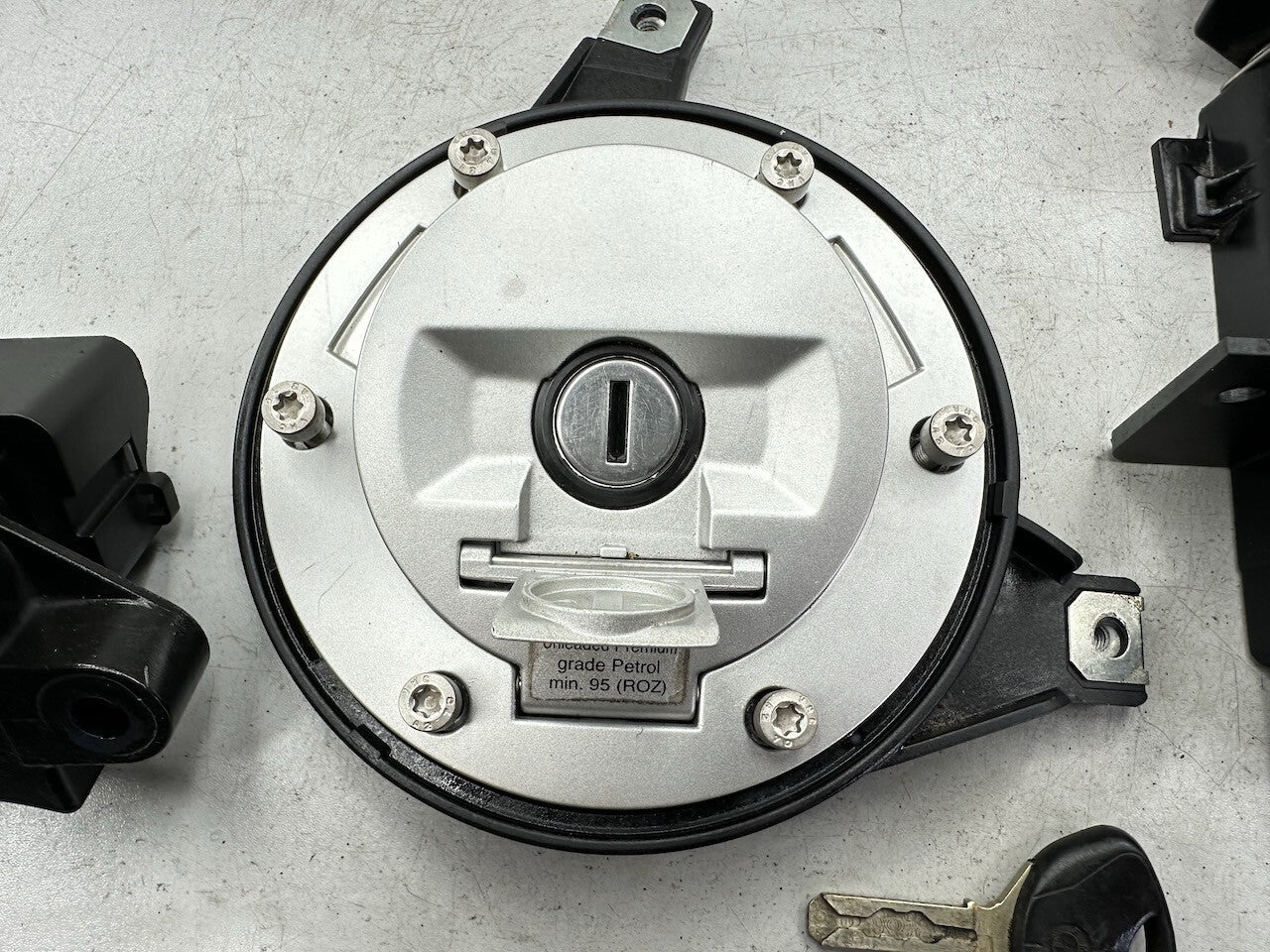 BMW K1300R K1300S Lock Set / Filler Cap / Ignition / Seat Lock Latch / Antenna