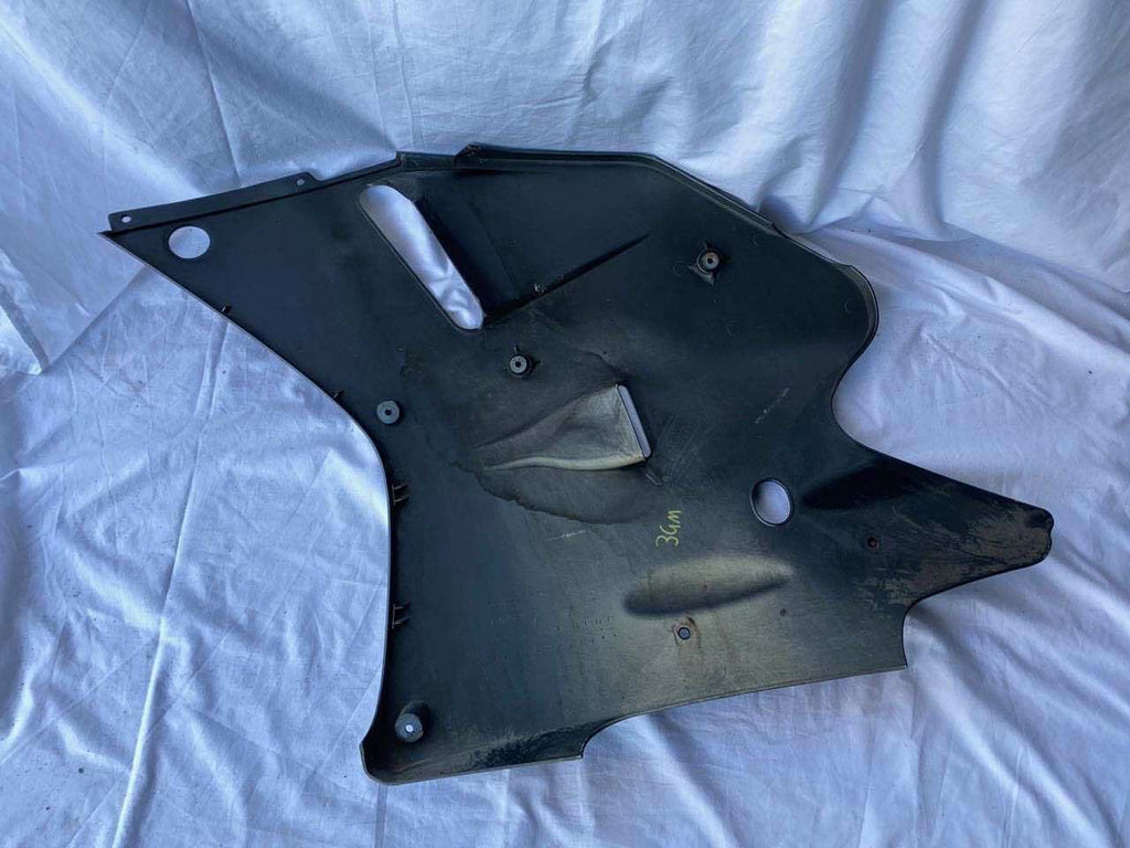 Yamaha FZR1000 EXUP R/H Side Panel - 3GM-2835K Silver