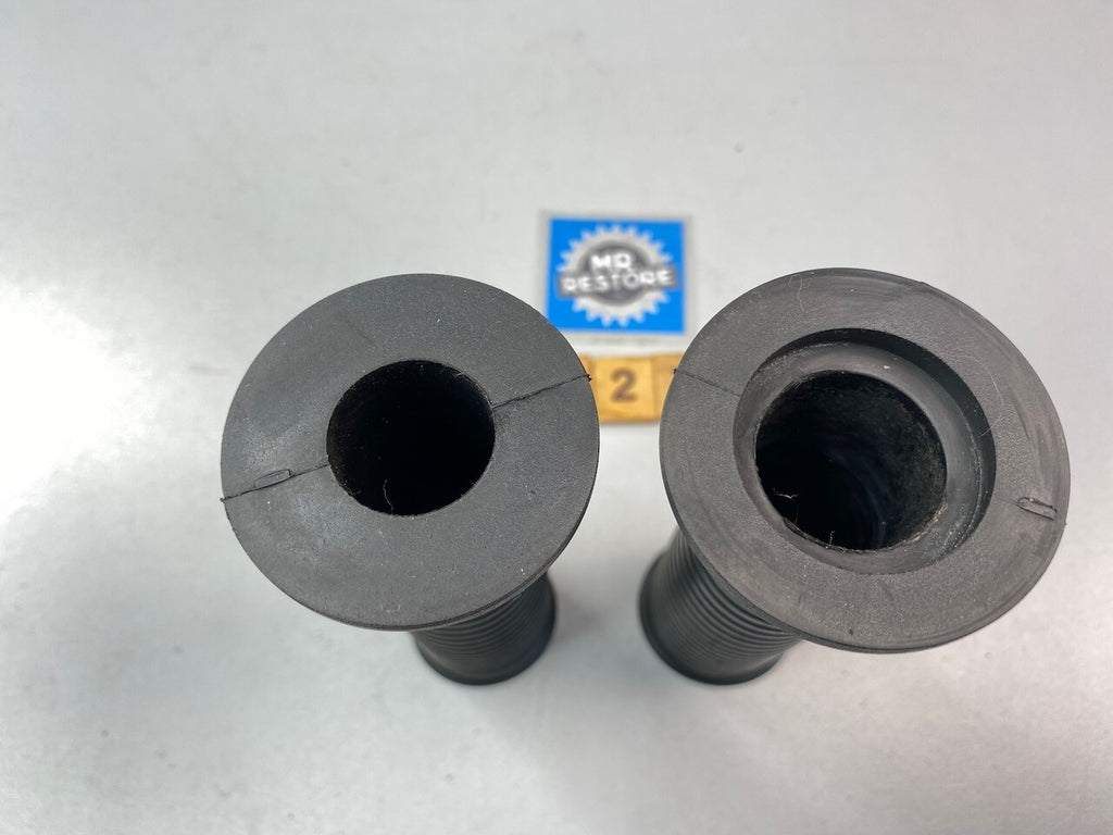 BMW R1100R R1100GS R850R R850GS Handle Grips 32 72 1 458 395  32 72 1 458 396