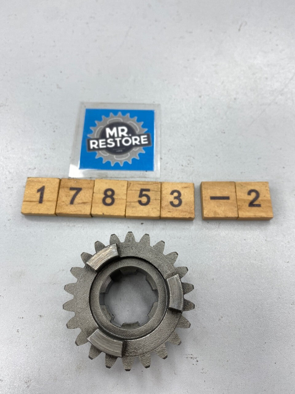 Yamaha SR500 SR400 XT500 TT500 Transmission 4th Wheel Gear 583-17241