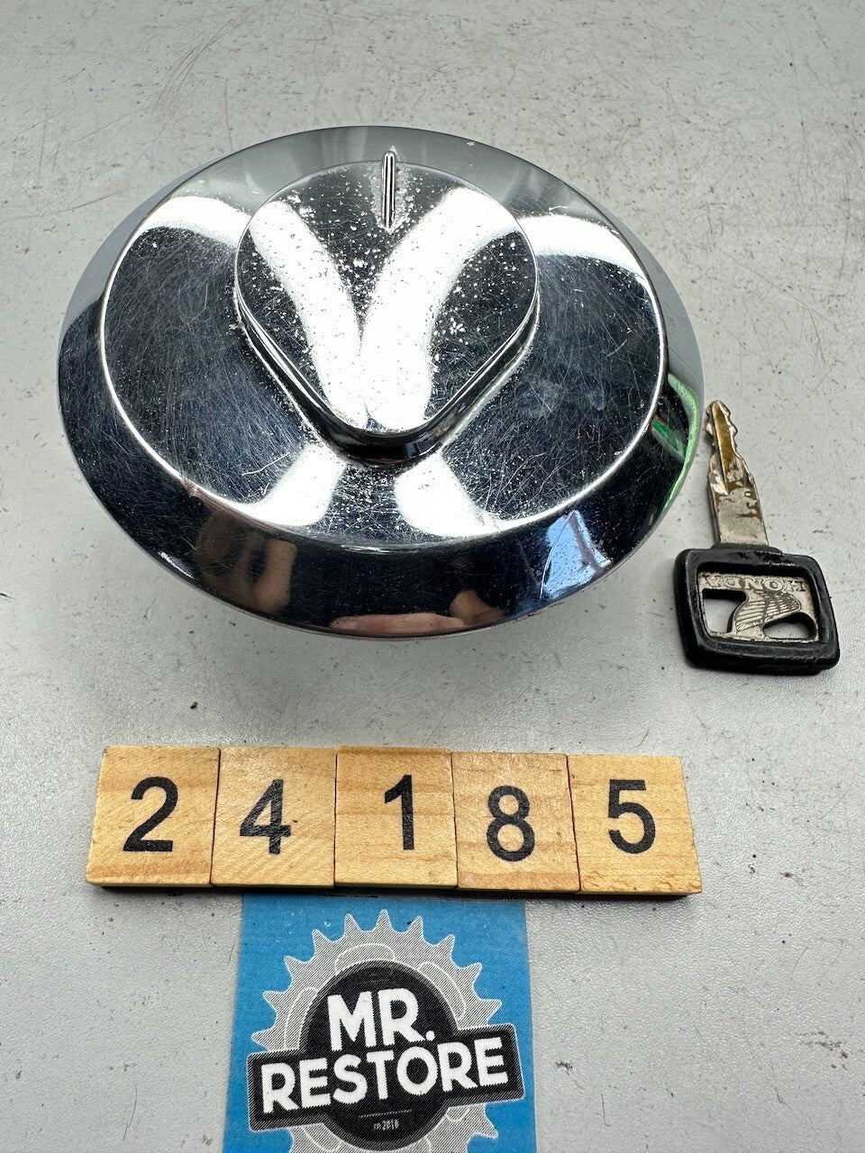Honda CB 1000 900 750 650 450 125 CBX1000 GL650 OEM Fuel Tank Cap & Key