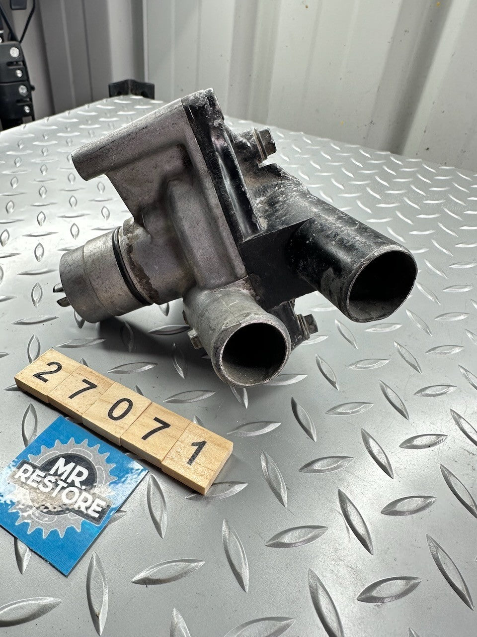 Honda VF1000 FII '85-86' Water Pump 19200-MB6-020  19221-MB6-010