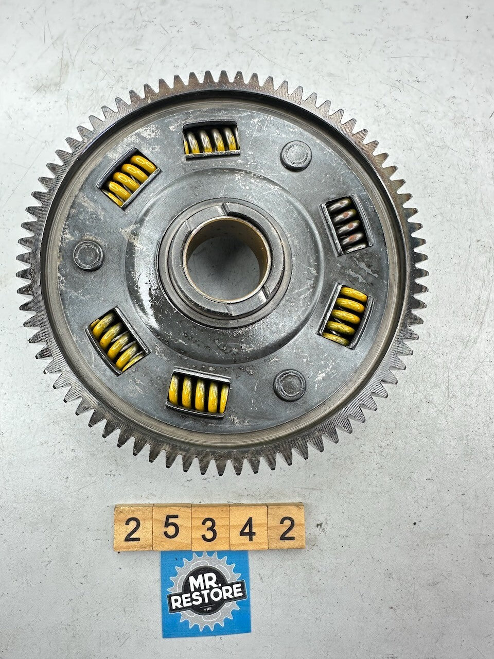 Yamaha SR500 SR400 XT500 TT500 Primary Driven Gear Clutch Basket 2J2-16150