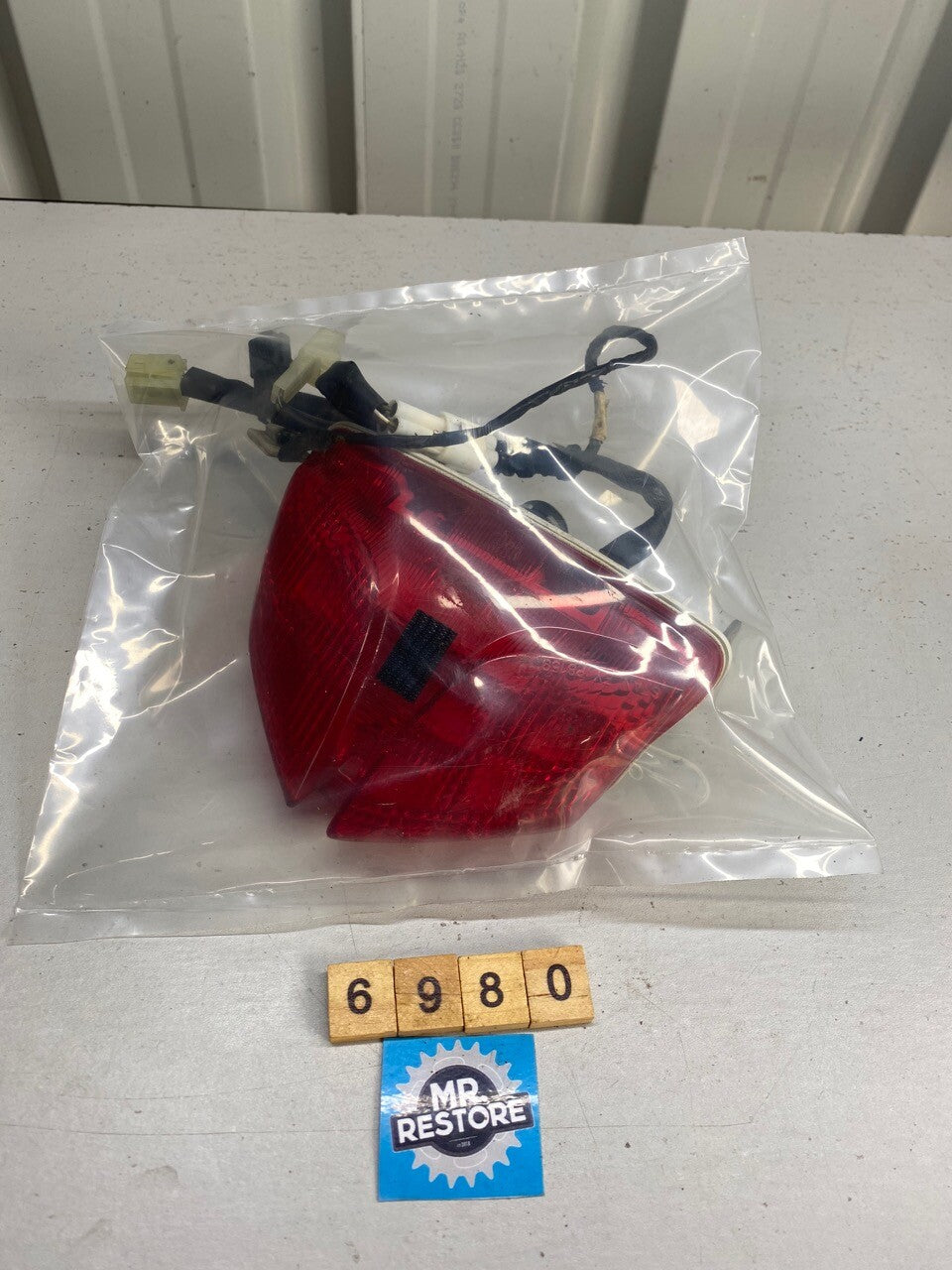 Suzuki GSXR600 GSXR750 Tail Light, Bracket Wire Loom OEM 35710-37H30