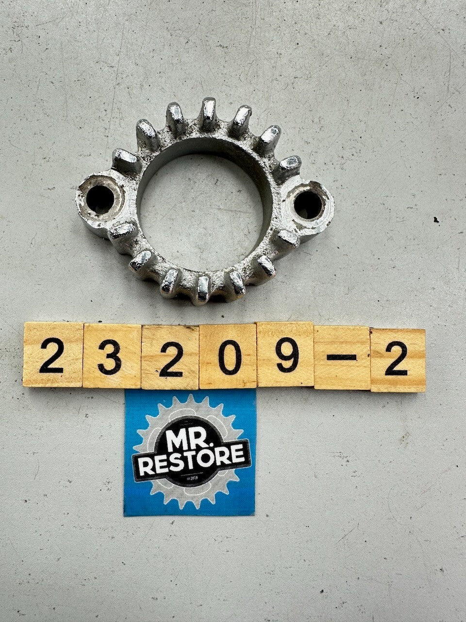 Suzuki GS850 GS750 GS400 OEM Exhaust Ring Nut Flange Joint Clamp 14182-44000