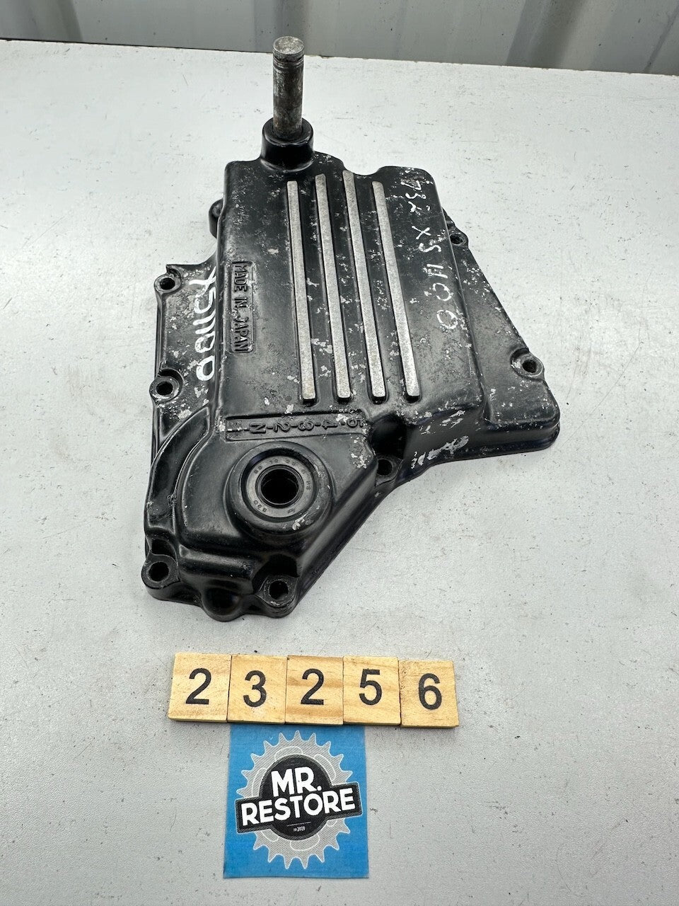 Yamaha XS1100 '80' Left Crankcase Cover 2H9-15411