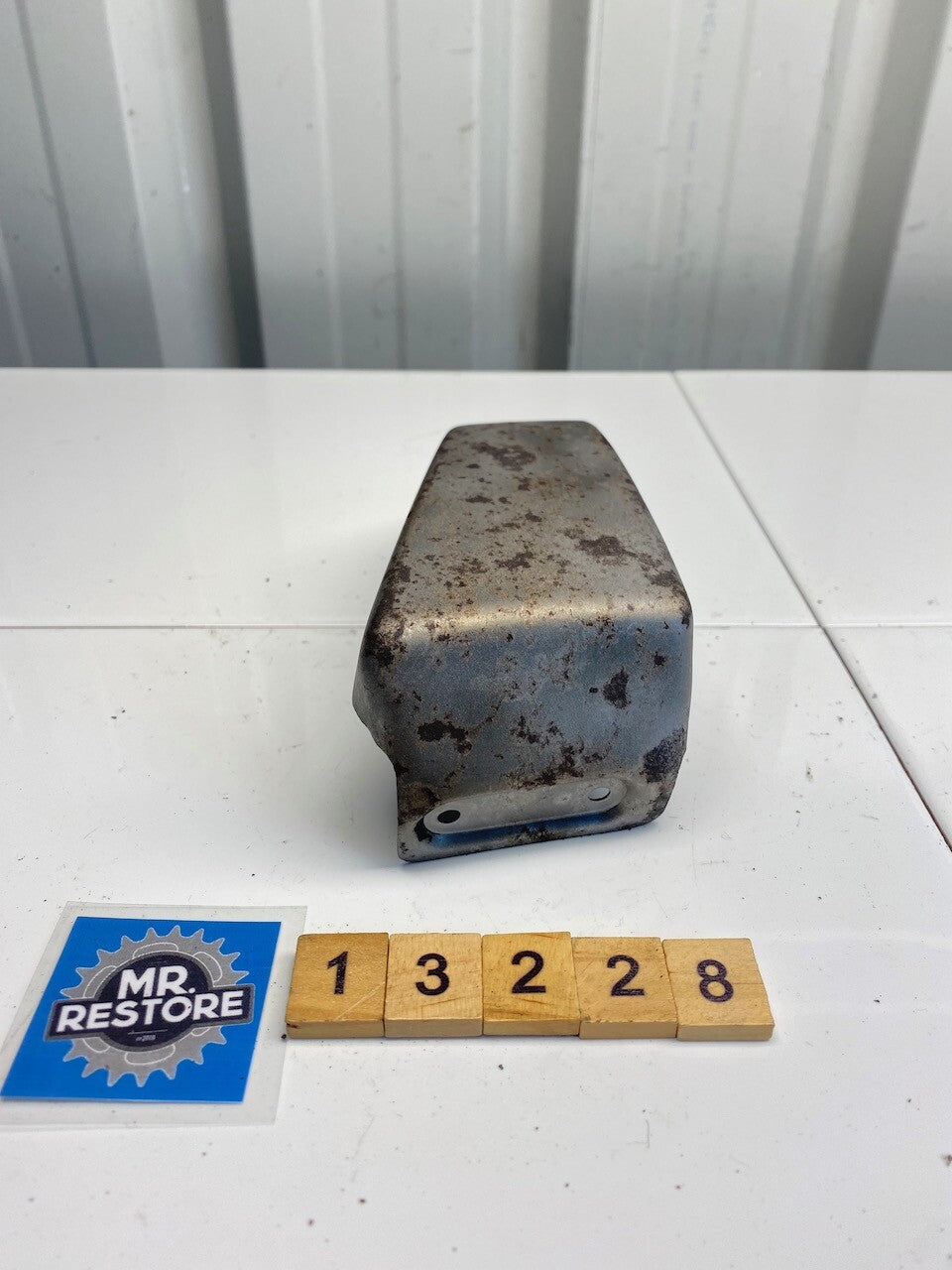 Kawasaki GT750 Air Cleaner Box End Cover (bead blasted)
