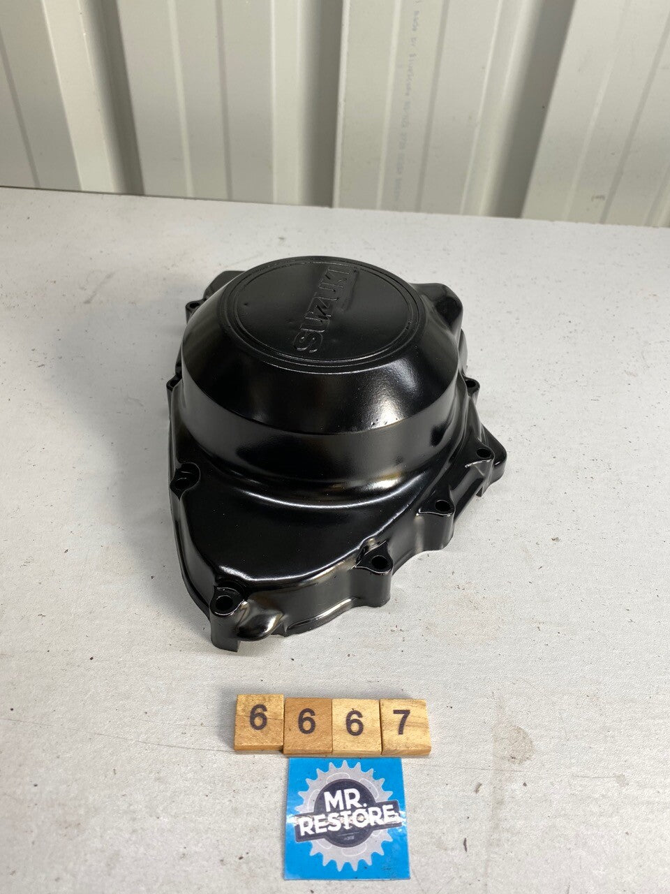 Suzuki GSX400 - Engine Side Cover - Reconditioned