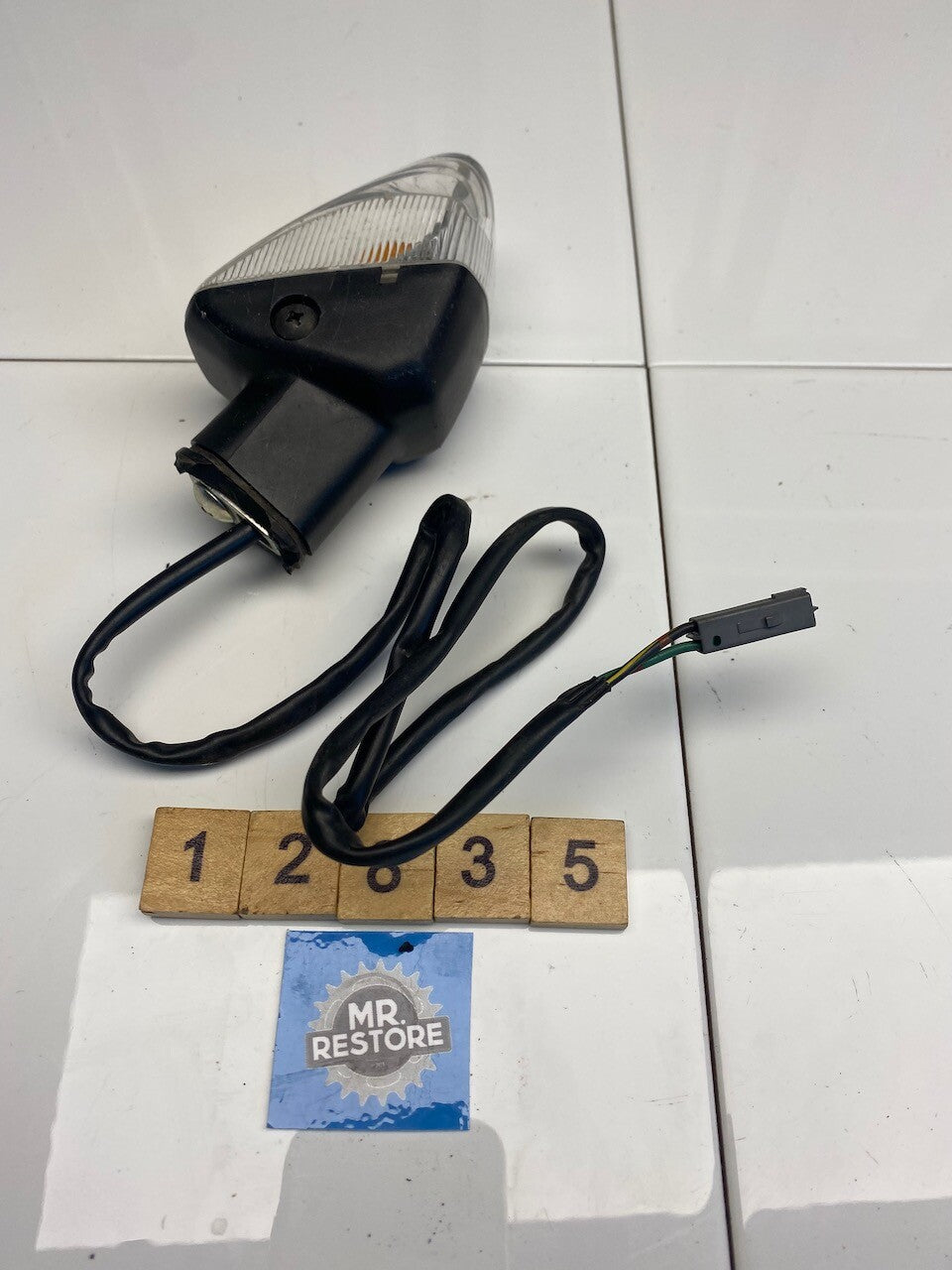 Kawasaki ZX10R OEM Indicator with Stanley Lens