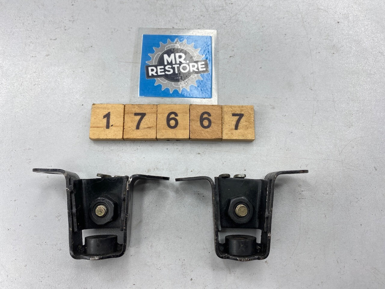 Honda GL1000 Goldwing 1976-77 Shelter Brackets (Pair) 83125-371 - 83126-371-010