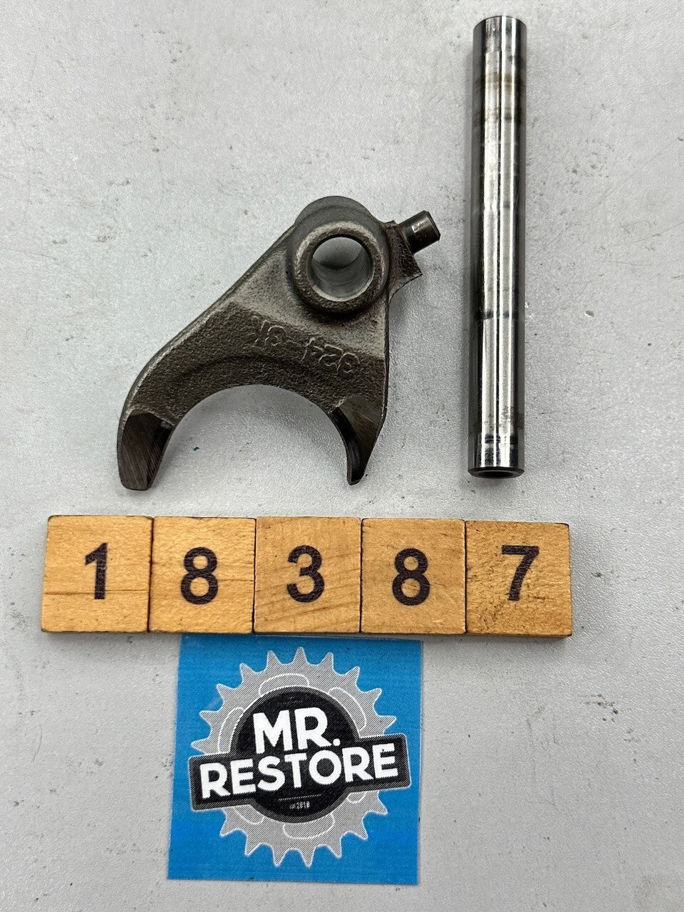 Suzuki GN250 DR400 DR250 Gear Shift Fork 3  25231-32401