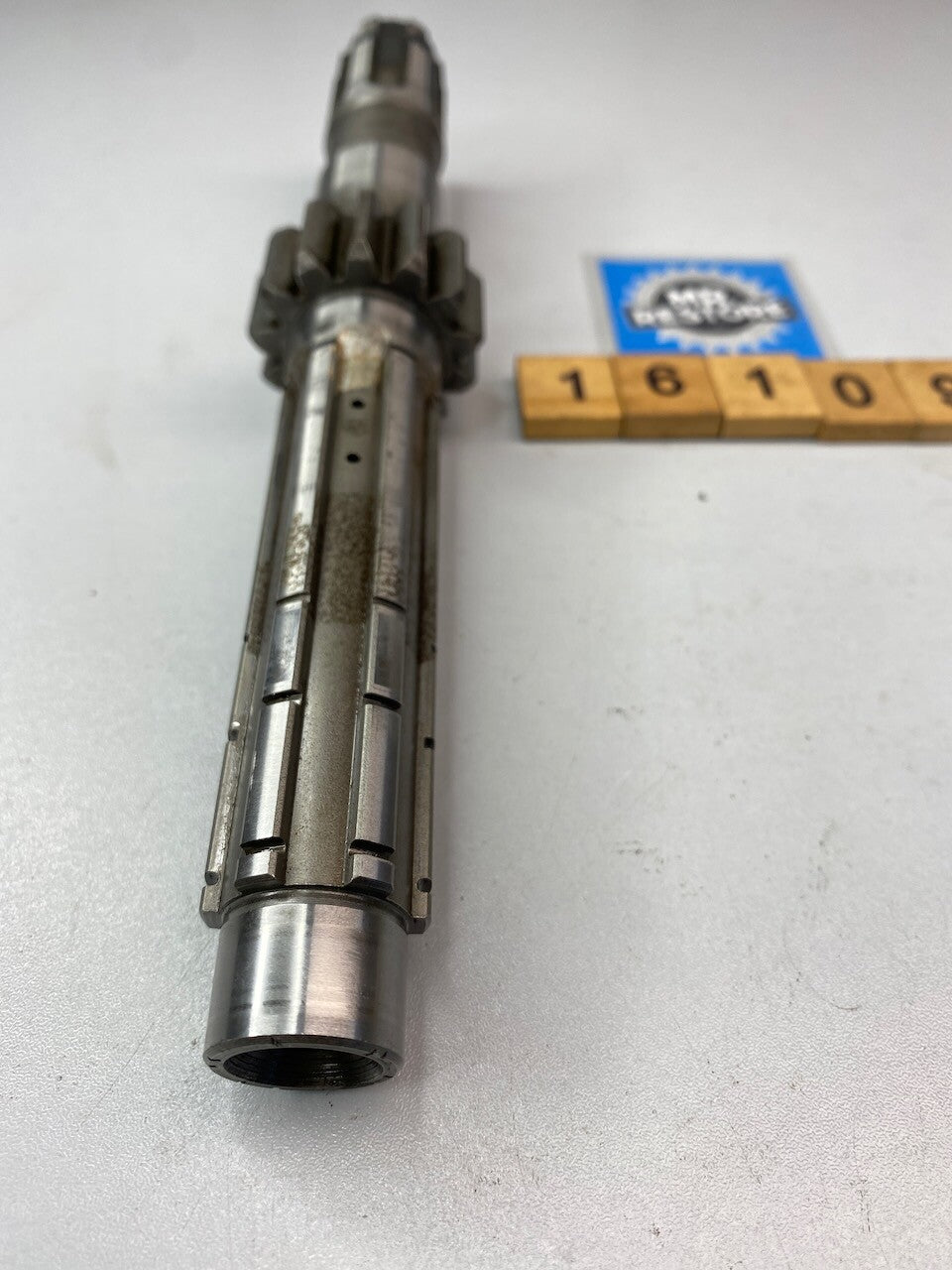 Suzuki GSXR1100 1986-88 Transmission Countershaft 24121-06B02