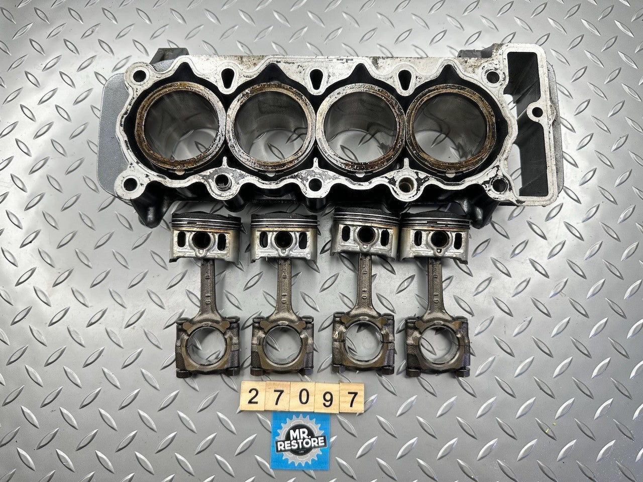 Kawasaki ZX250 ZXR250 '91-95/99' Cylinders / Pistons / Con Rods @ Standard 49mm