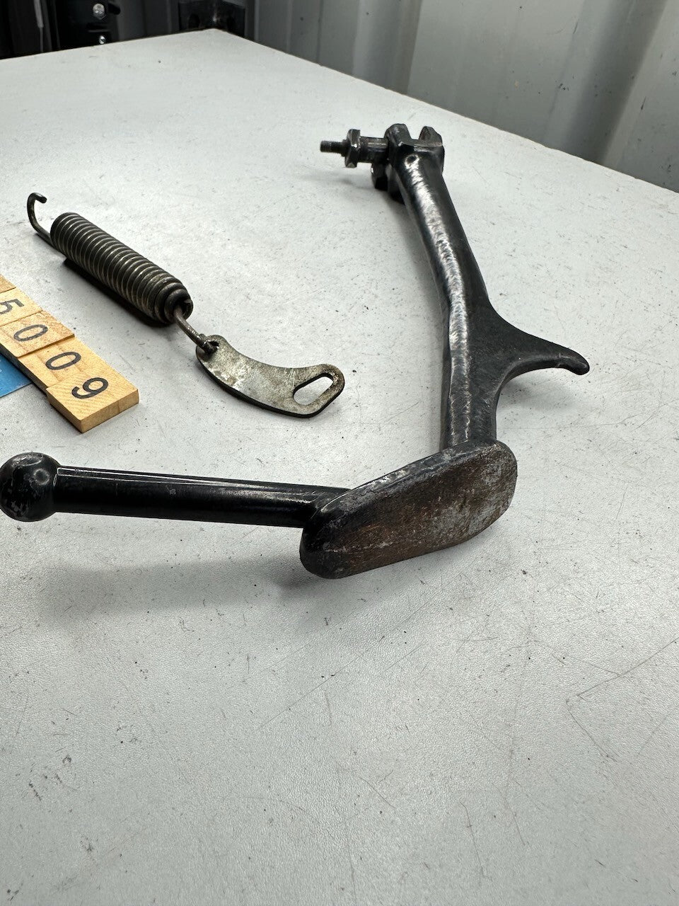 Yamaha V-Max 1200 VMX12 Side Stand & Fixings 1FK-27311-00-R4