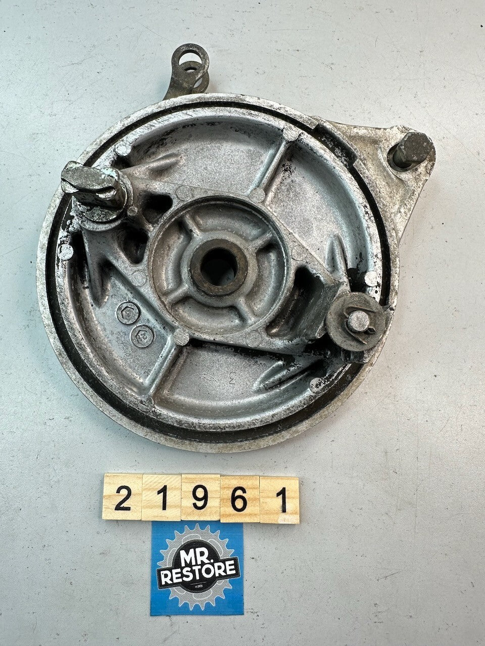 Honda CB400 1978-79 Rear Brake Shoe Plate & Lever 43110-413
