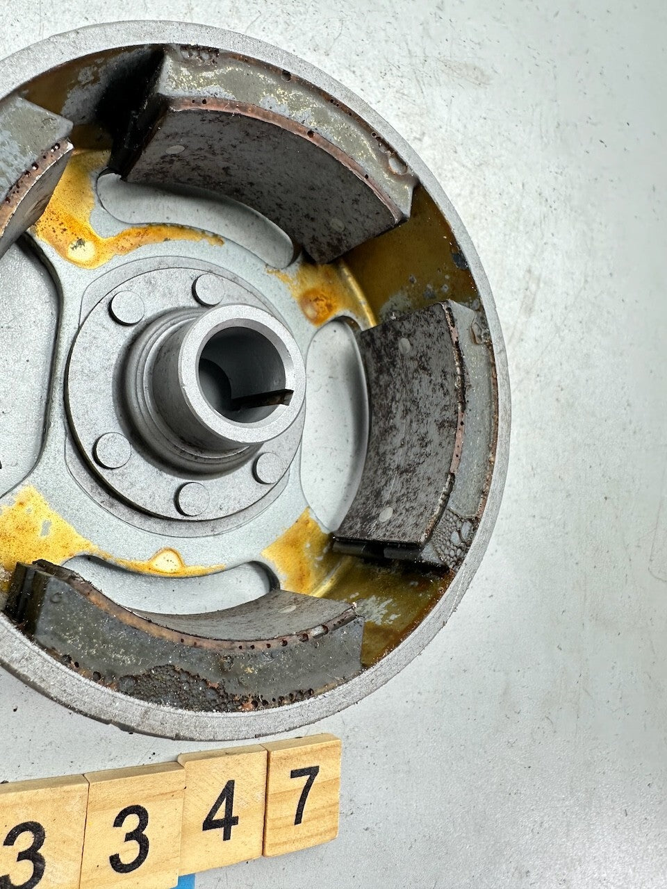 Yamaha V70 V80 Flywheel Rotor F11-L 43 F