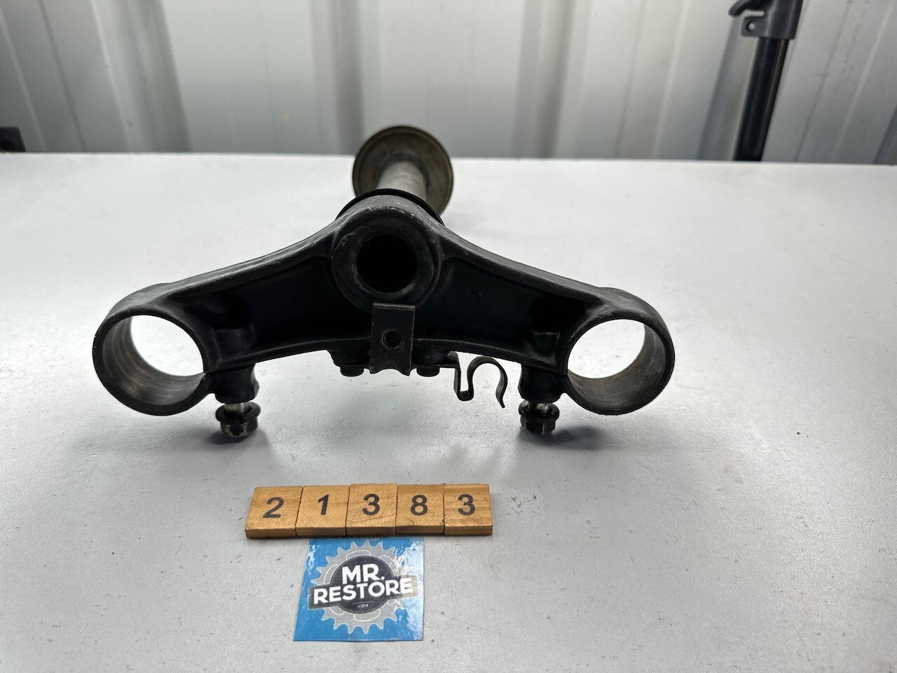 Yamaha TZR250 1986-88 1KT 2MA Lower Triple Tree Clamp (for 29mm forks)