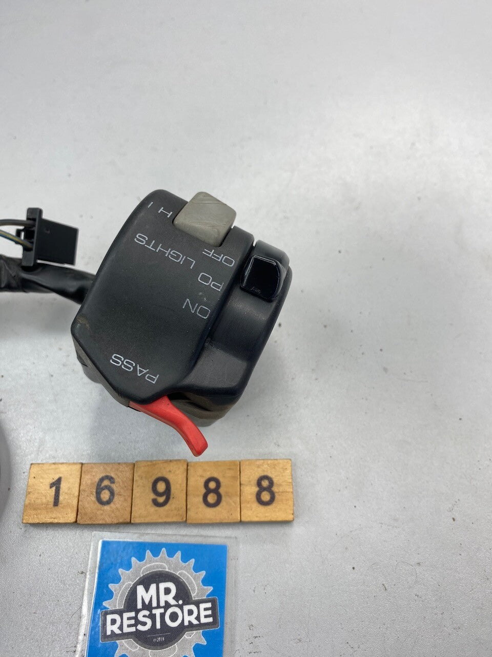 Yamaha FZR1000 1994-95 L/H Handlebar Switch 3LJ-83972 (suits Oceania bikes)