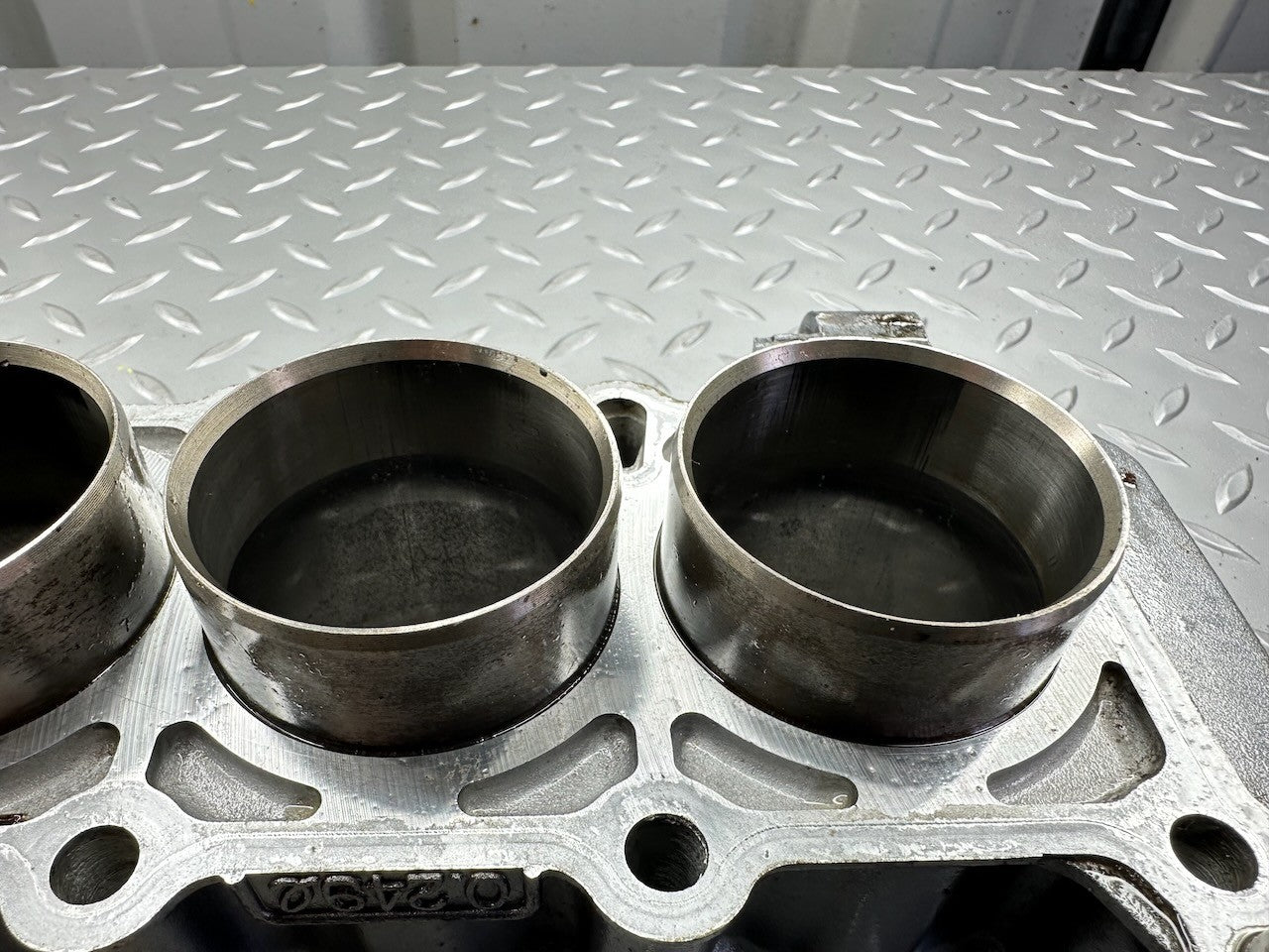 Kawasaki ZX250 ZXR250 '91-95/99' Cylinders / Pistons / Con Rods @ Standard 49mm