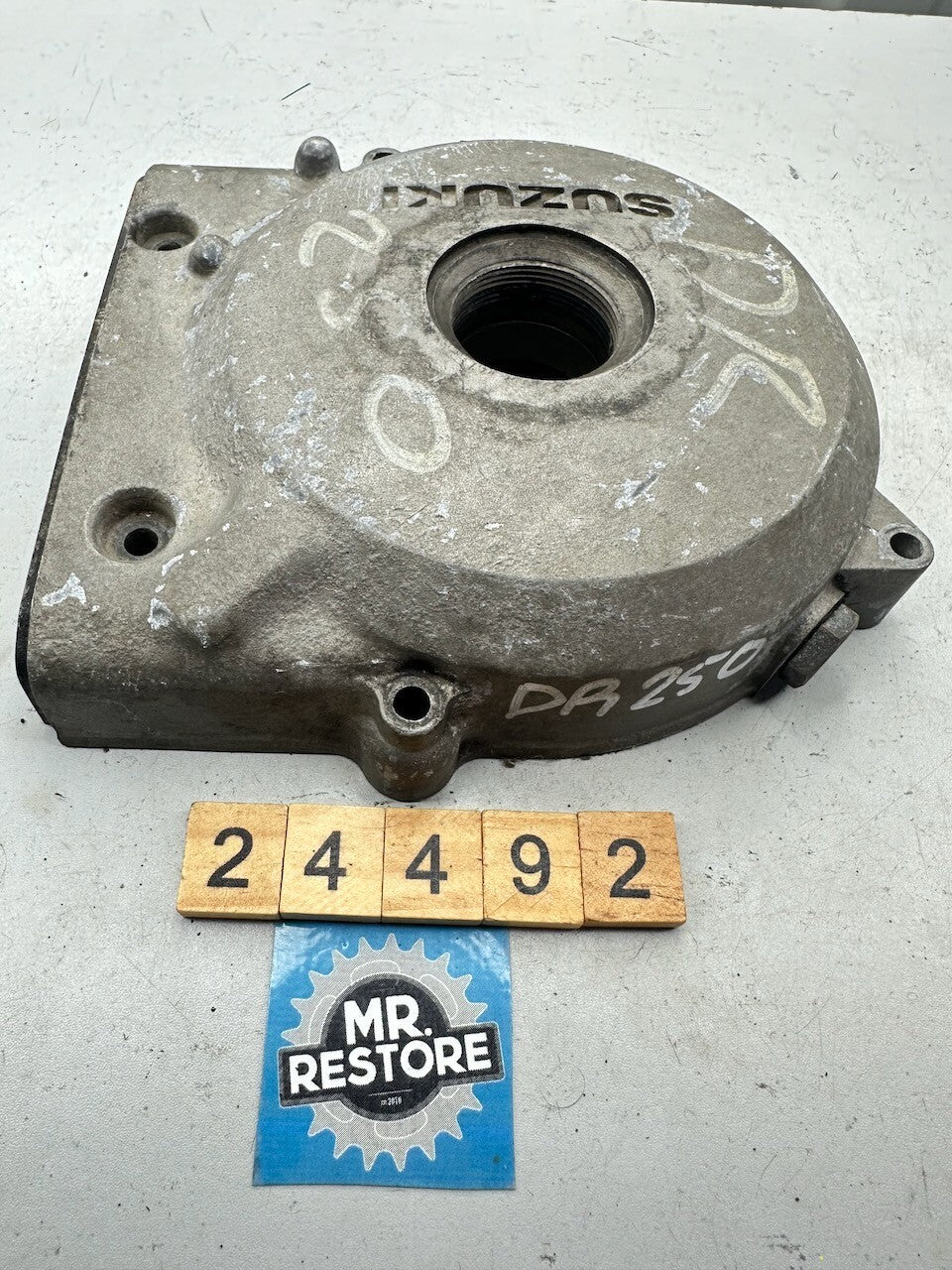 Suzuki DR250 '84-87' Magneto Stator Generator Cover 11351-38230