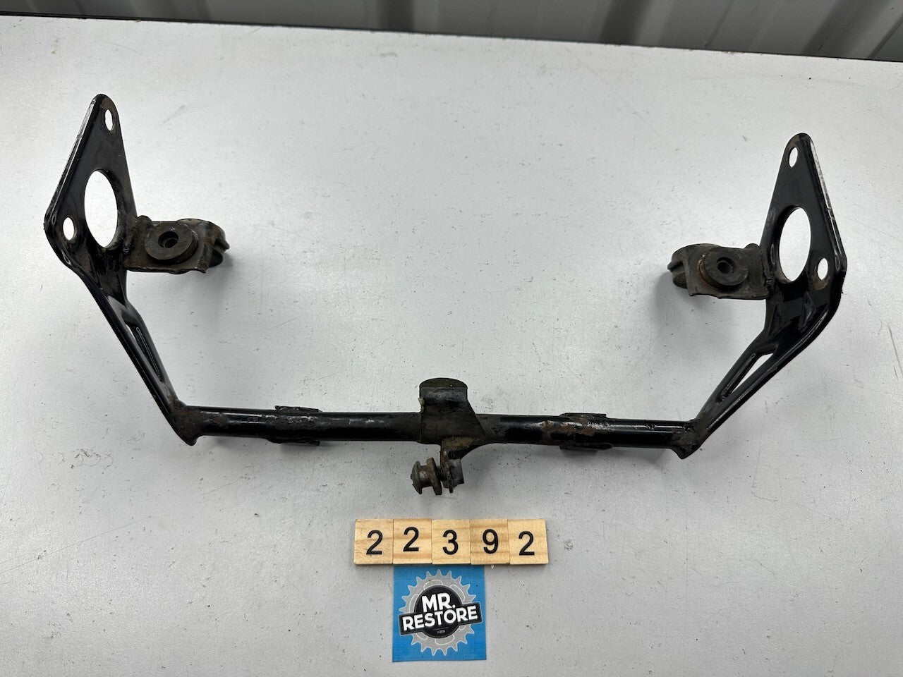 Kawasaki GPZ1000RX ZX1000 1986-88 Oil Cooler Bracket 11044-1198