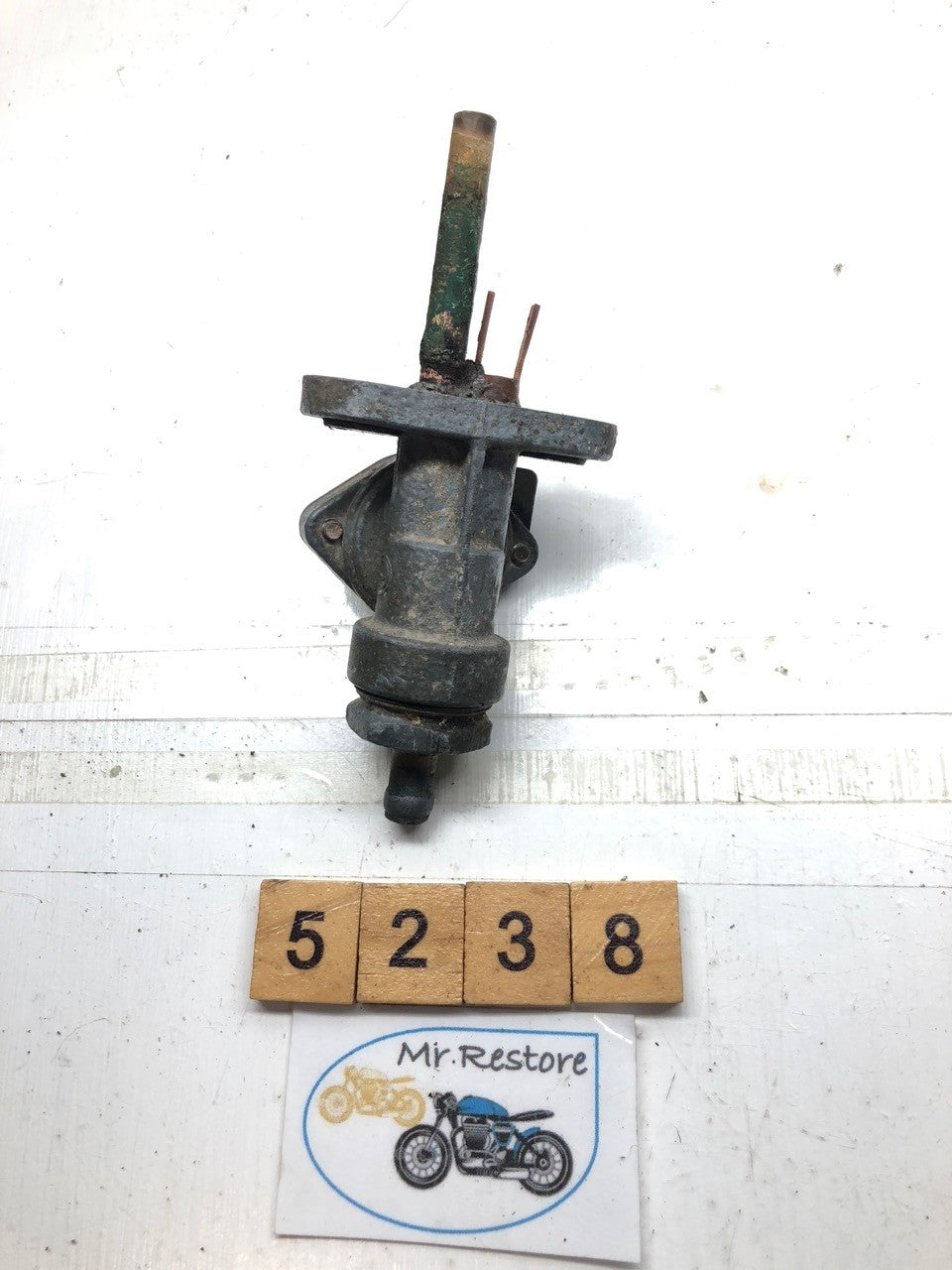 Yamaha CT AT DT 1 2 3 XT500 Fuel Cock Tap 498-24500-01-00