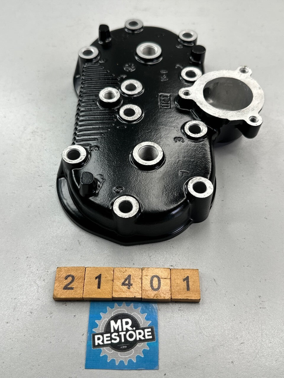 Yamaha TZR250 1986-88 1KT 2MA Cylinder Head 1KT-11111 (Repainted)