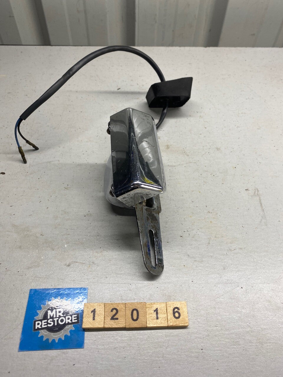 Yamaha Early DT250 DT175 DT3 DT2 - Chrome Tail Light Assy & Damper 