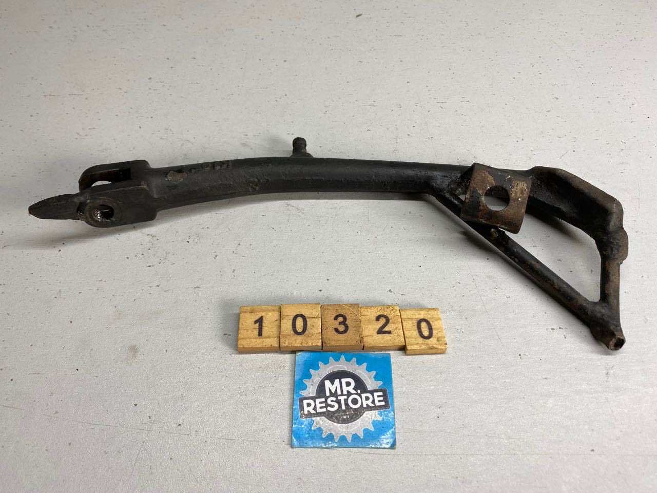 Kawasaki GPZ900R GPZ750R ZX900 OEM Side Stand 34024-1176